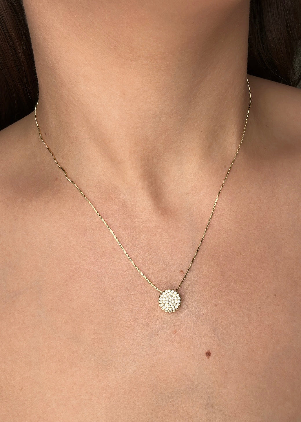 COLAR REDONDO CRAVEJADO