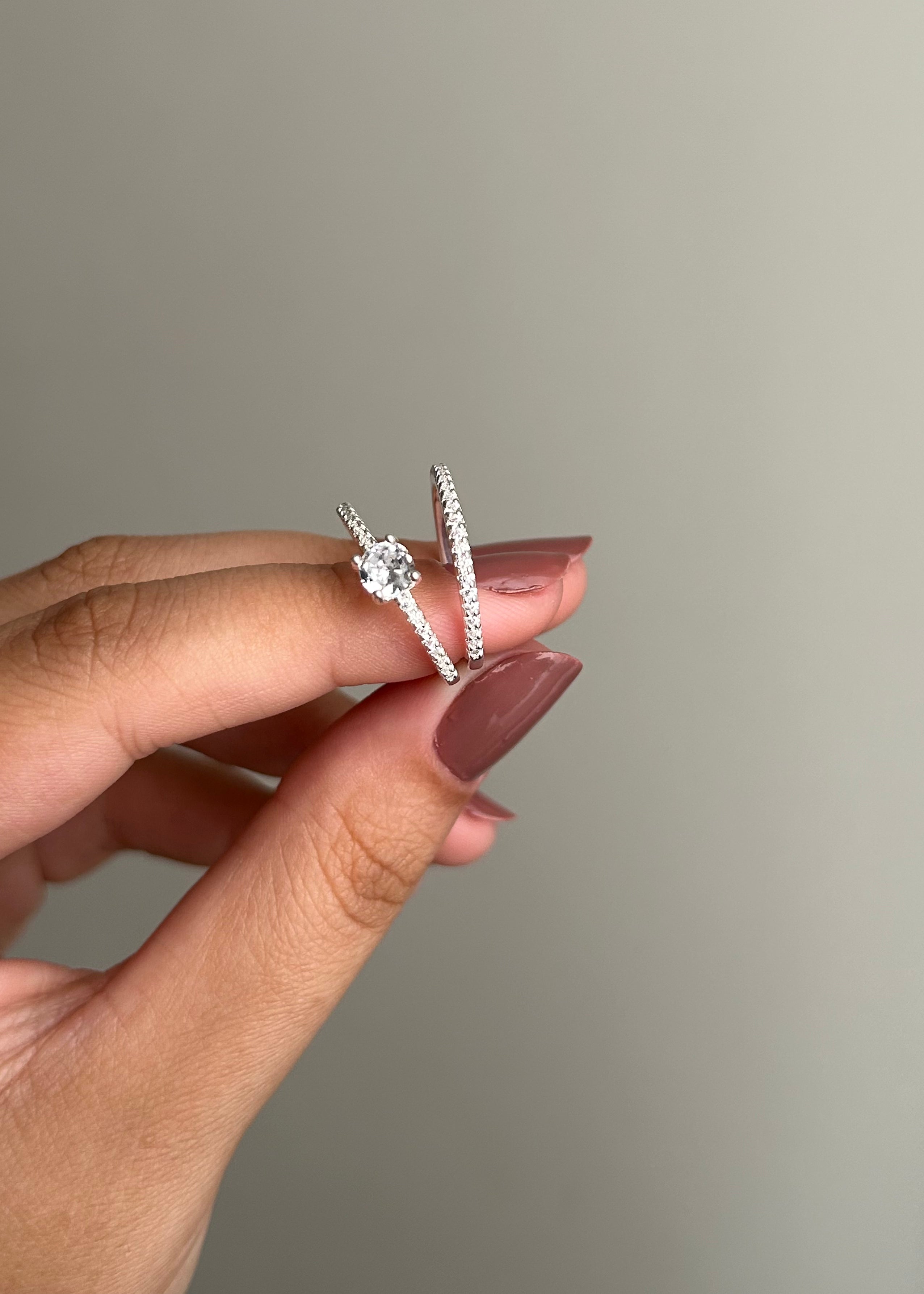 Anel Solitário + Aparador de Aliança