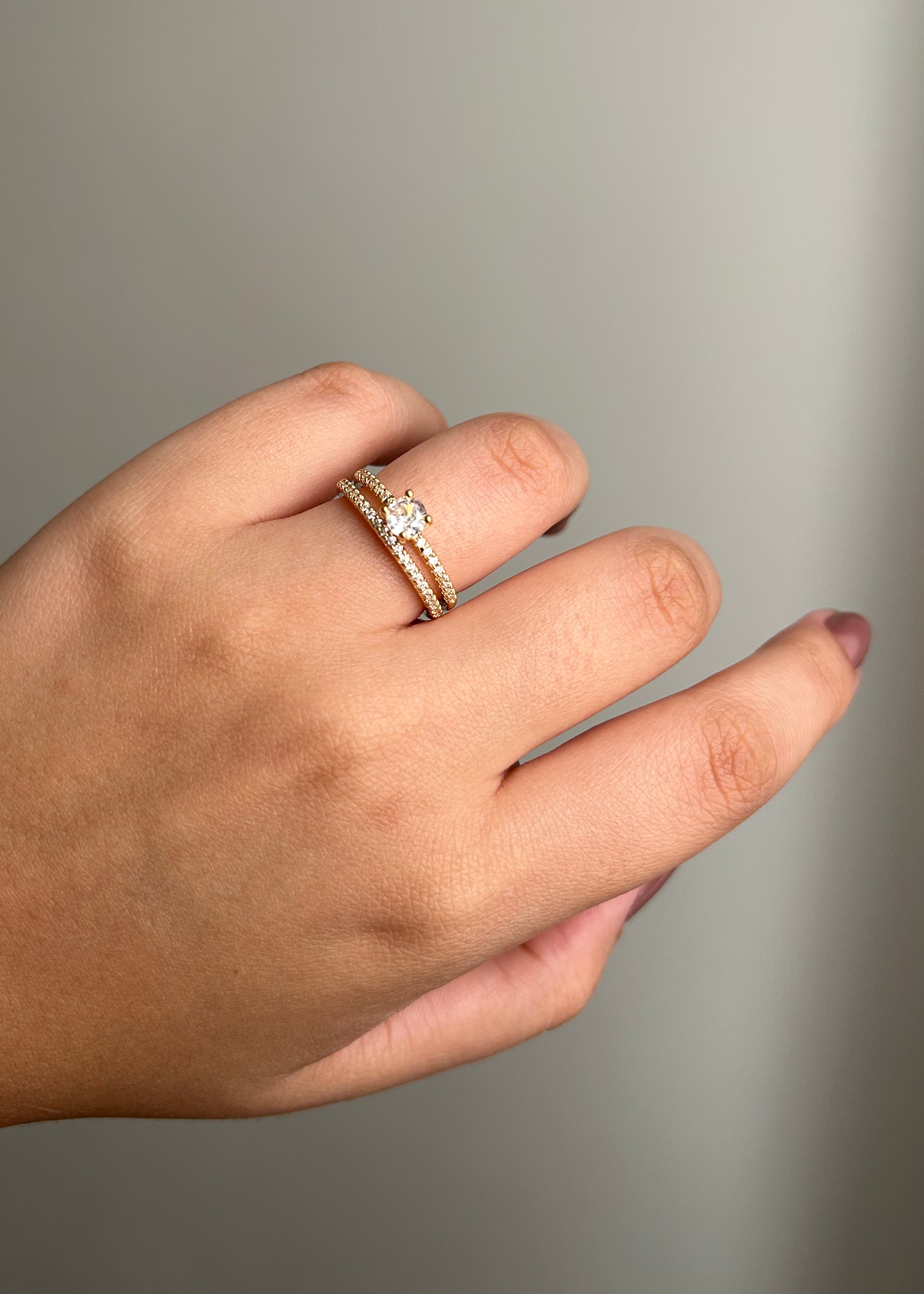 Anel Solitário + Aparador de Aliança