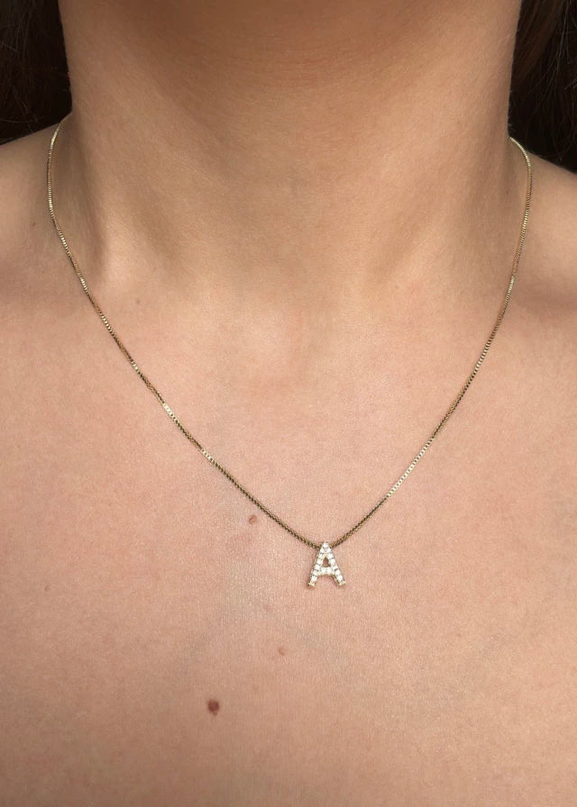 COLAR LETRA CRAVEJADA