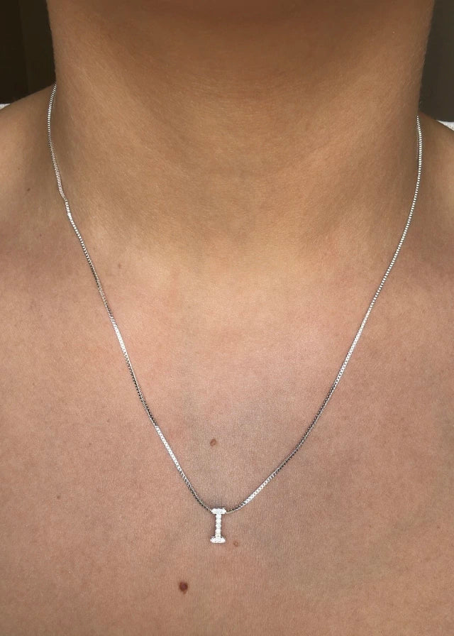 COLAR LETRA CRAVEJADA