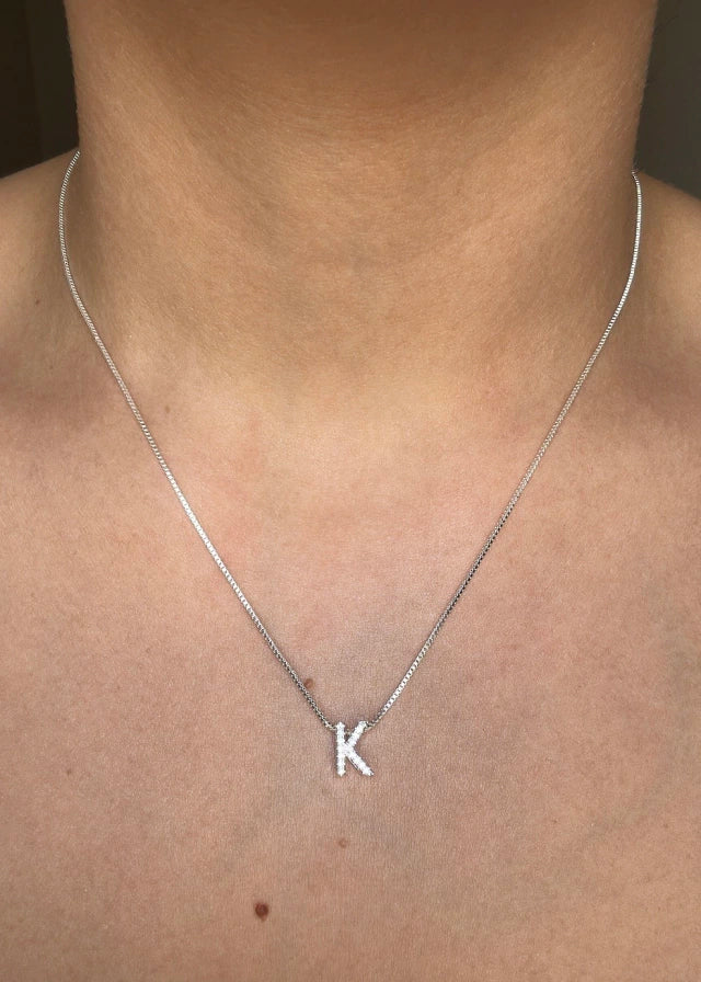 COLAR LETRA CRAVEJADA