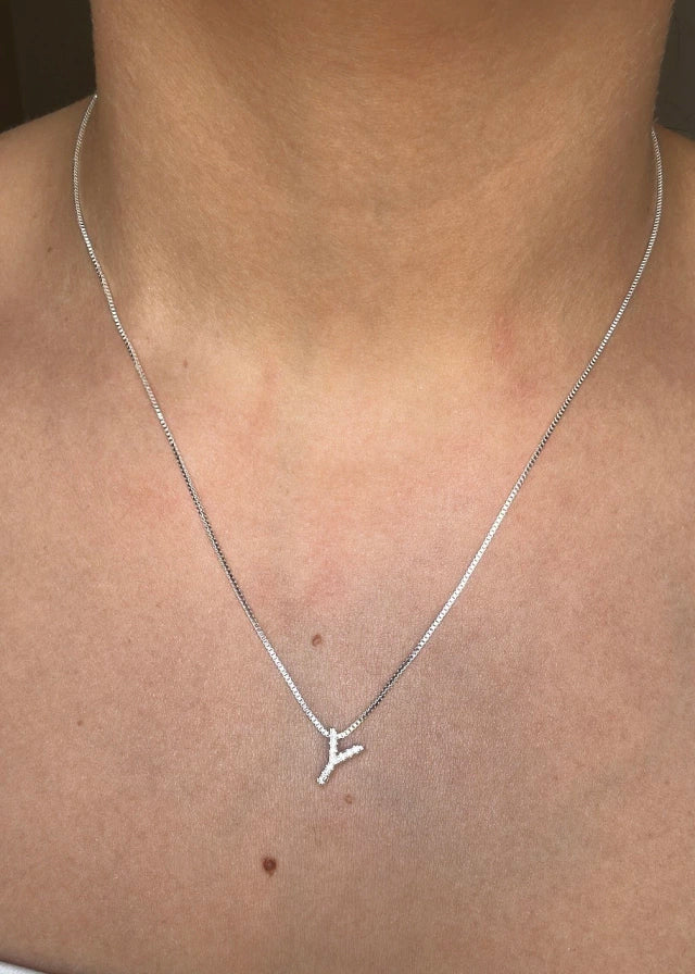 COLAR LETRA CRAVEJADA